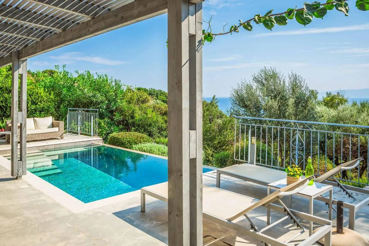Kaminia Cottage Ratzaklion Greece